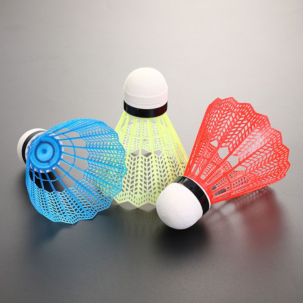 Badminton Shuttlecock - 12 قطعة من كرات الريشة الطائرة